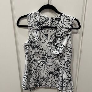 Ellen Tracy Black and White Floral Tank Top